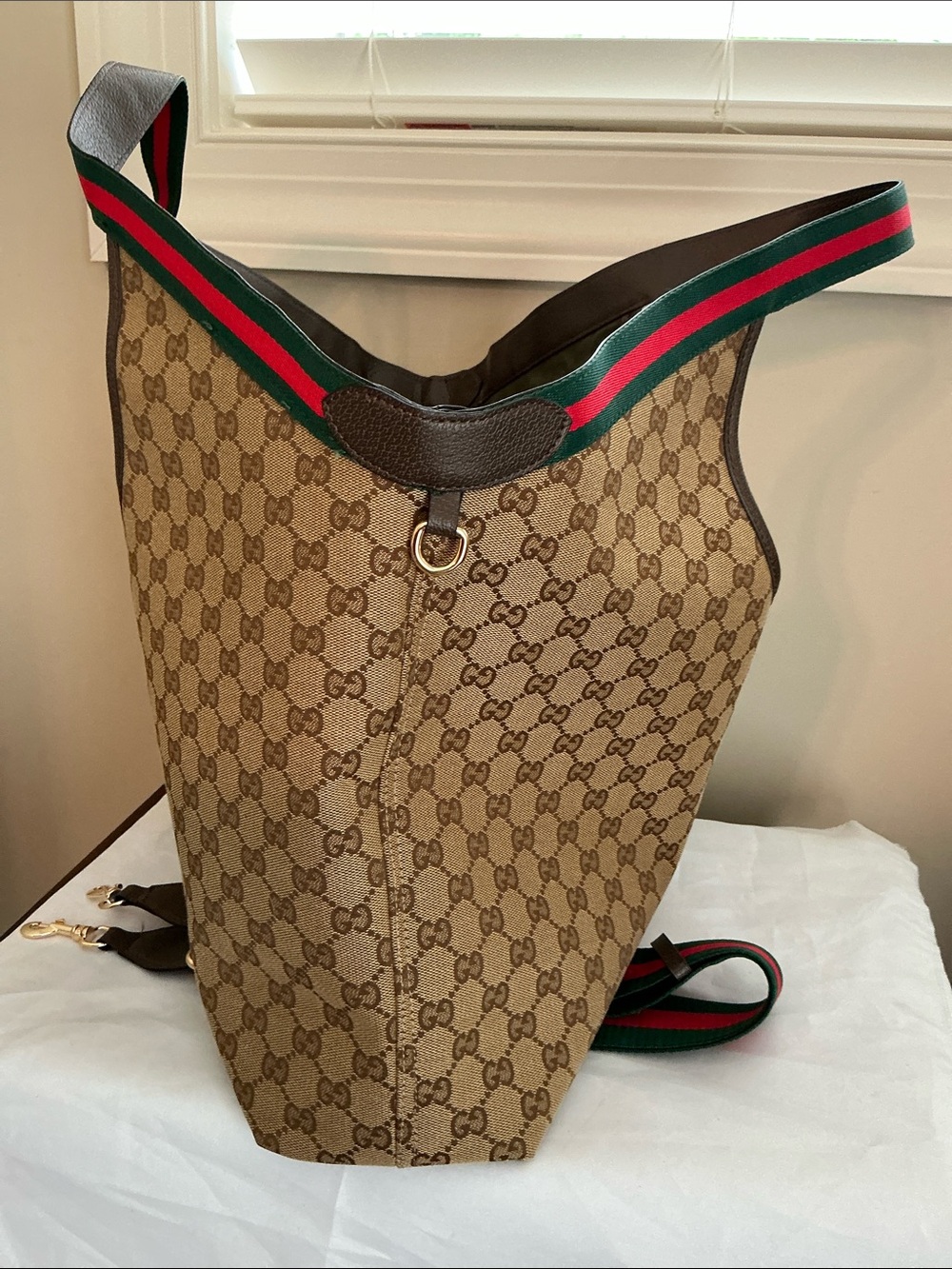 Fashion Beige GG Canvas Tote with Green and Red Web Stripe - Picture 5 of 10